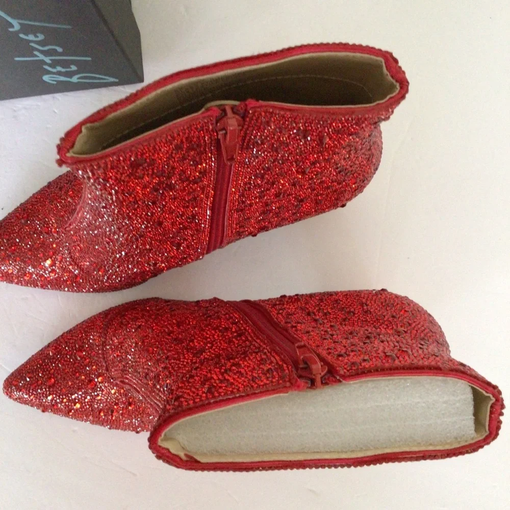 Betsey Johnson Red Ankle Boots - Picture 4 of 12